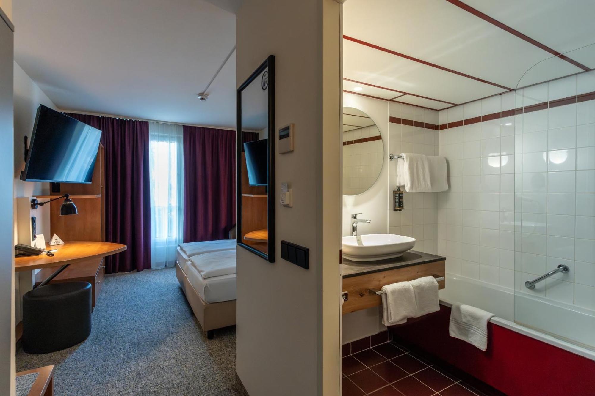 Mercure Salzburg City Екстер'єр фото