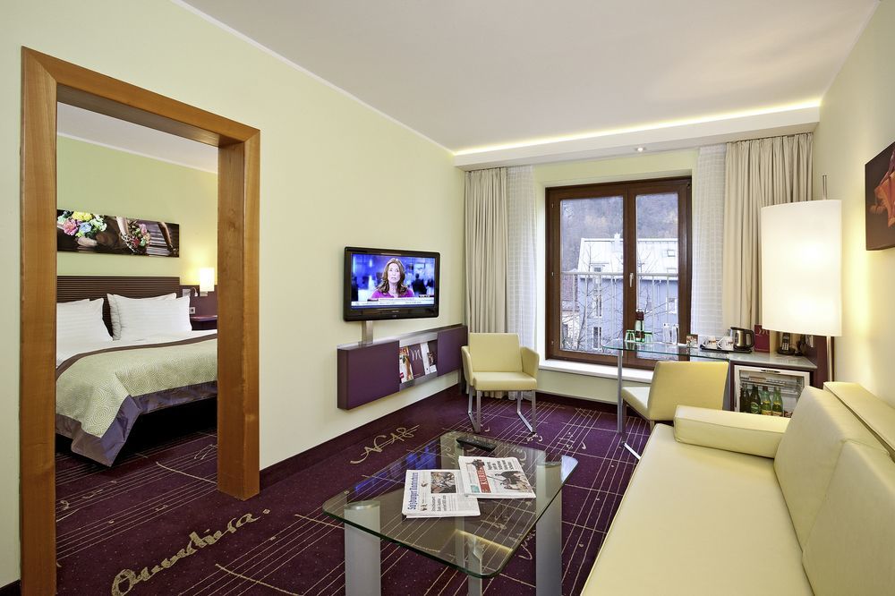 Mercure Salzburg City Екстер'єр фото