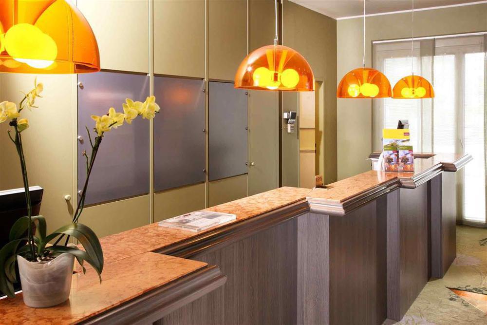 Mercure Salzburg City Інтер'єр фото